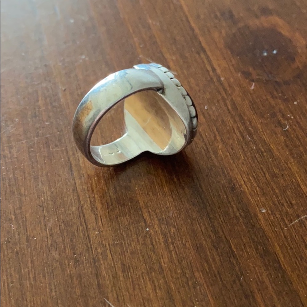 Ring - Picture 2 of 2